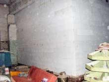 Возведение стен сушильной камеры из строительных материалов